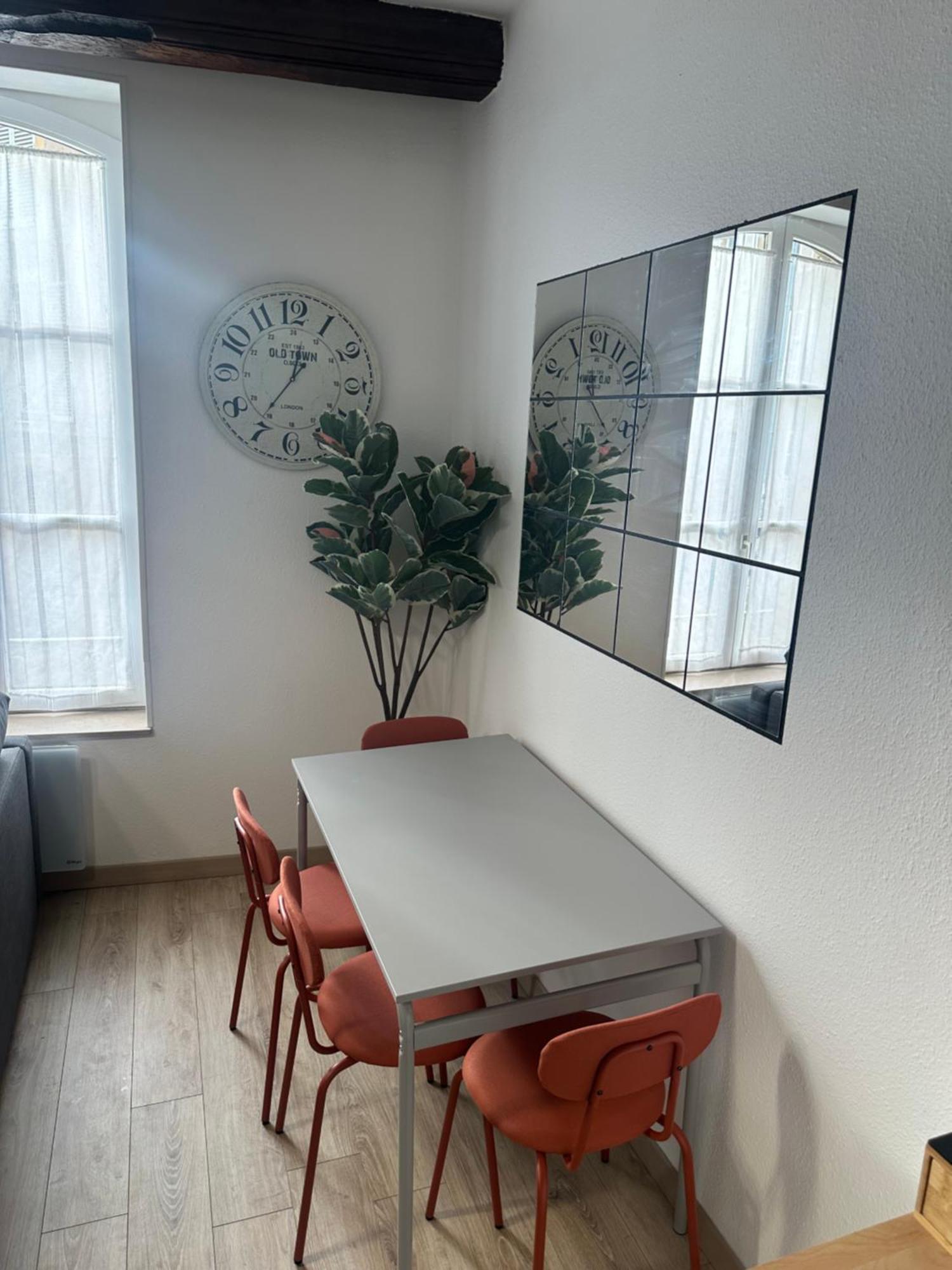 Lecathedrale : F2 Au Coeur De Metz ! Apartment Bagian luar foto