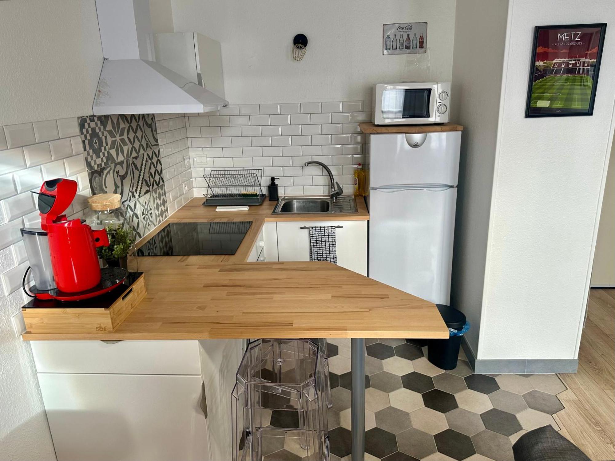 Lecathedrale : F2 Au Coeur De Metz ! Apartment Bagian luar foto